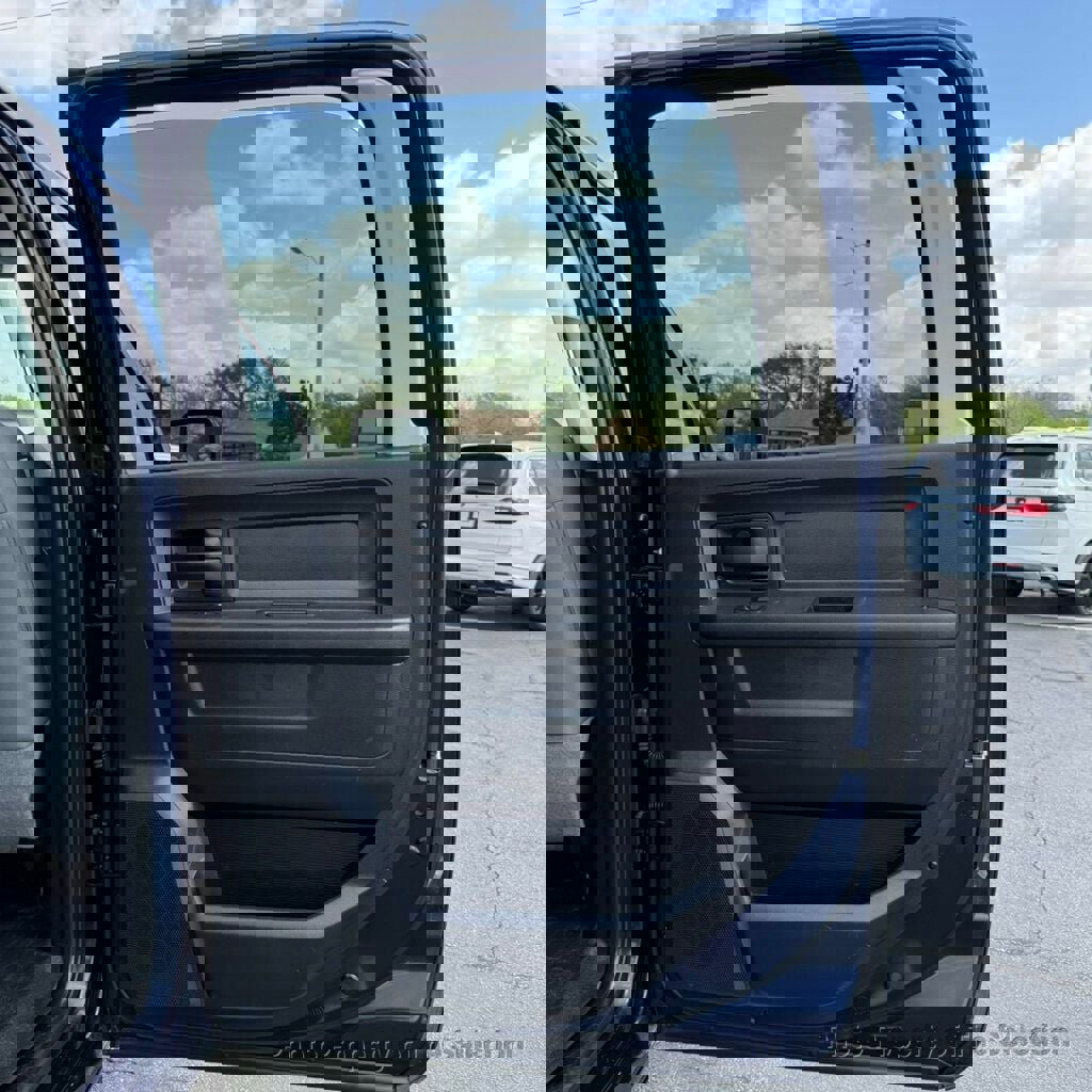 Used 2016 RAM 1500 Express w/ Popular Equipment Group image 39