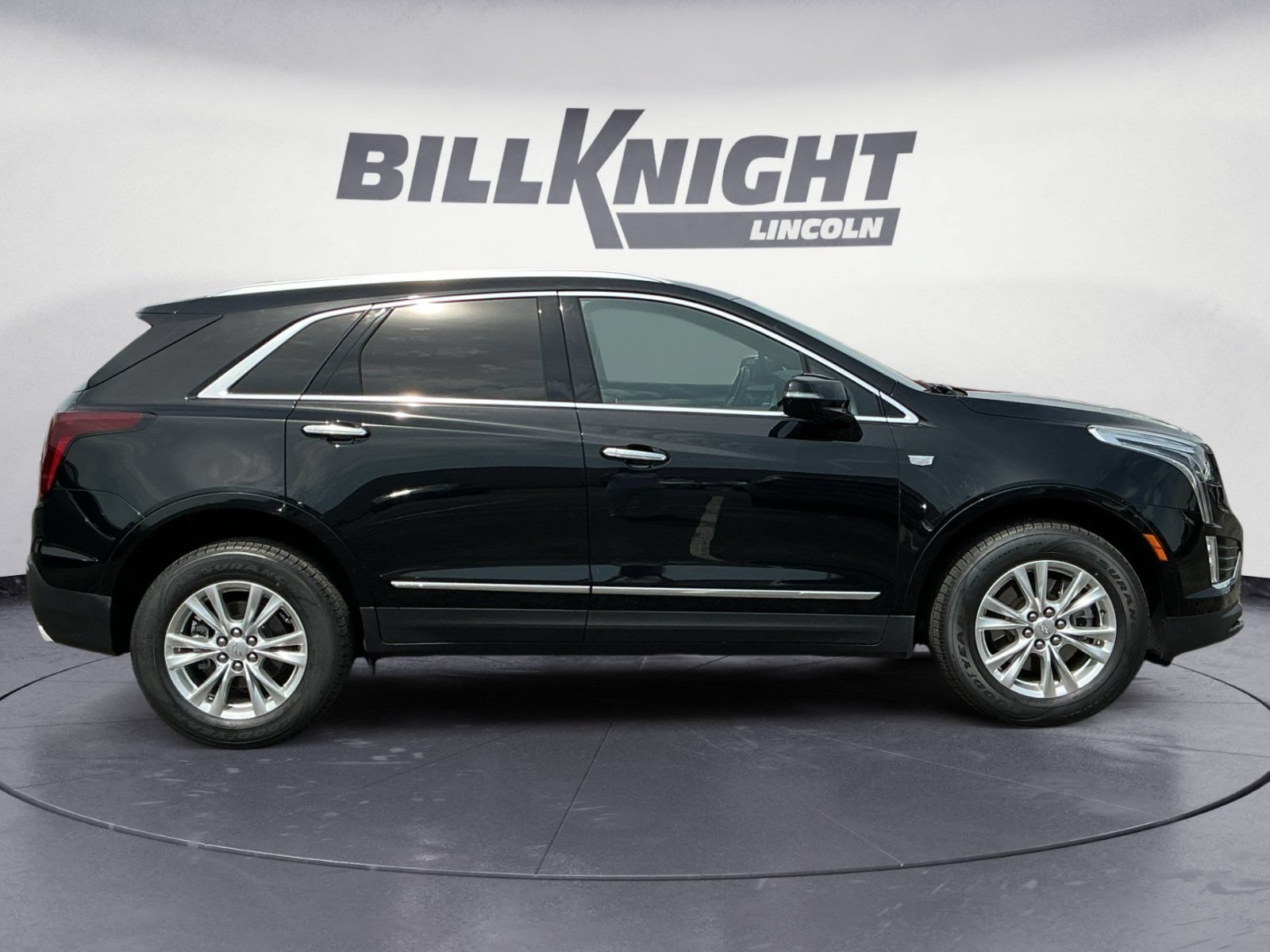 Used 2023 Cadillac XT5 Luxury FWD image 7