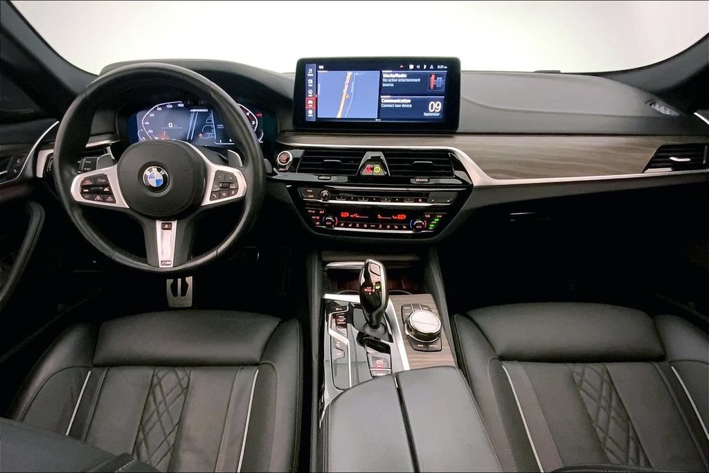 Certified 2023 BMW M550i xDrive w/ Executive Package AWD/4WD image 16