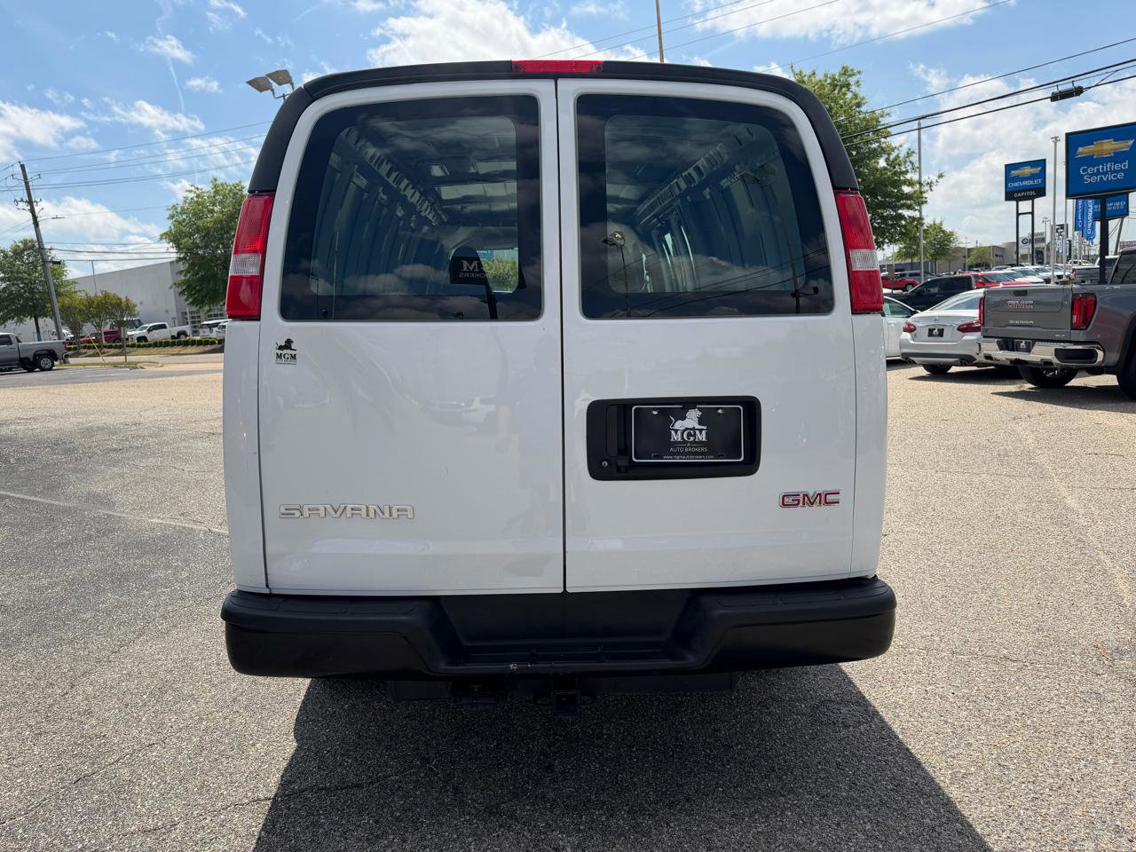 Used 2022 GMC Savana 2500 Extended w/ Driver Convenience Package RWD image 7
