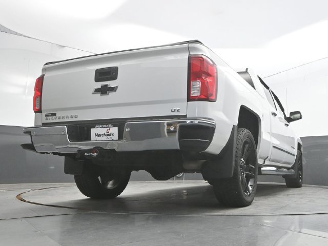 Used 2018 Chevrolet Silverado 1500 LTZ w/ Sport Package AWD/4WD image 37