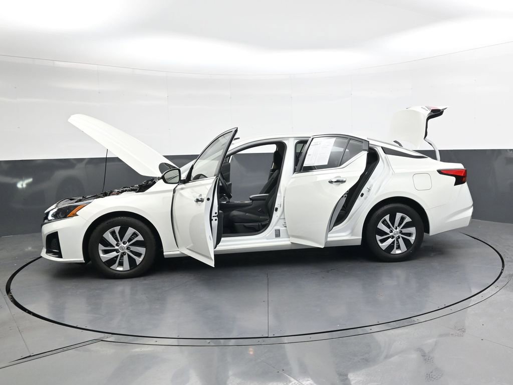 Certified 2025 Nissan Altima 2.5 S image 45