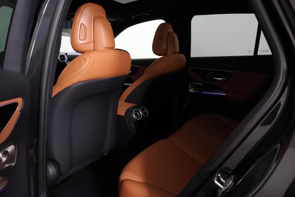 New 2027 Mercedes-Benz GLC 300 image 6