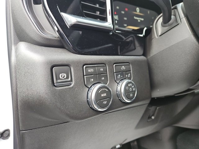 New 2026 GMC Sierra 2500 SLE w/ Preferred Package image 28