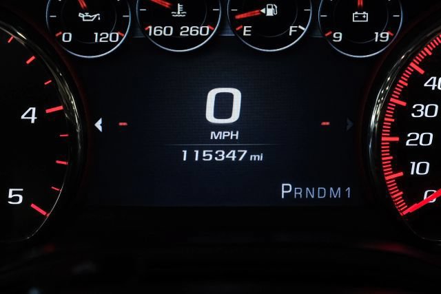 Used 2015 GMC Sierra 2500 Denali w/ Duramax Plus Package AWD/4WD image 23