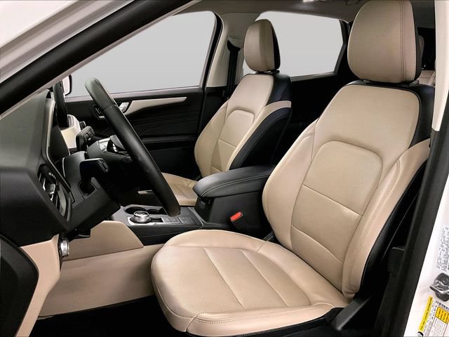 Used 2022 Ford Escape SEL w/ Technology Package AWD/4WD image 24