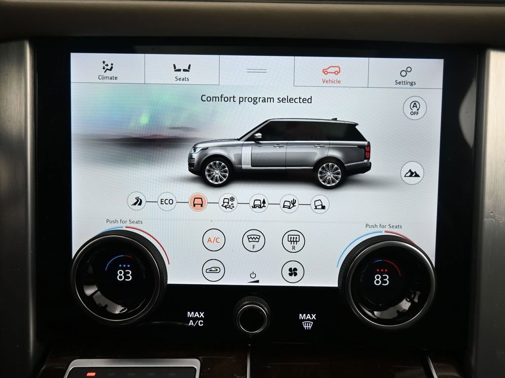 Used 2020 Land Rover Range Rover Long Wheelbase HSE image 18