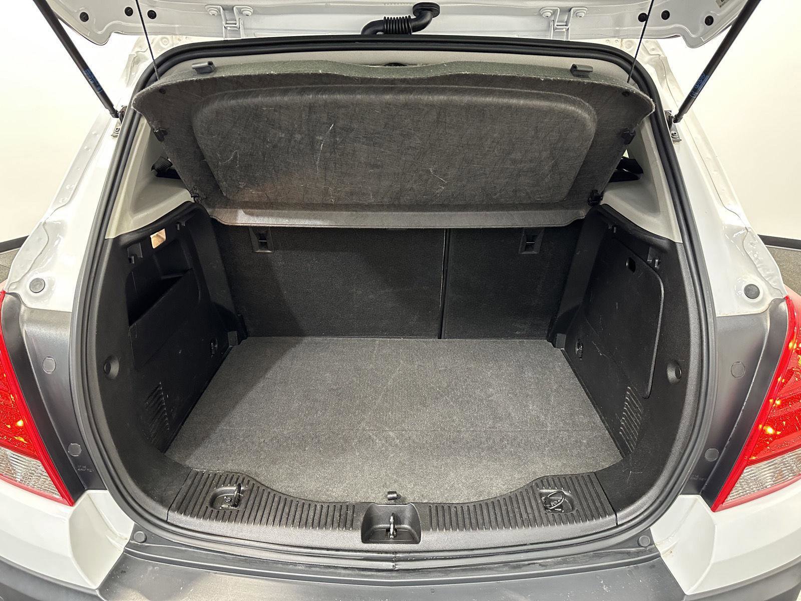 Used 2016 Chevrolet Trax LTZ image 24