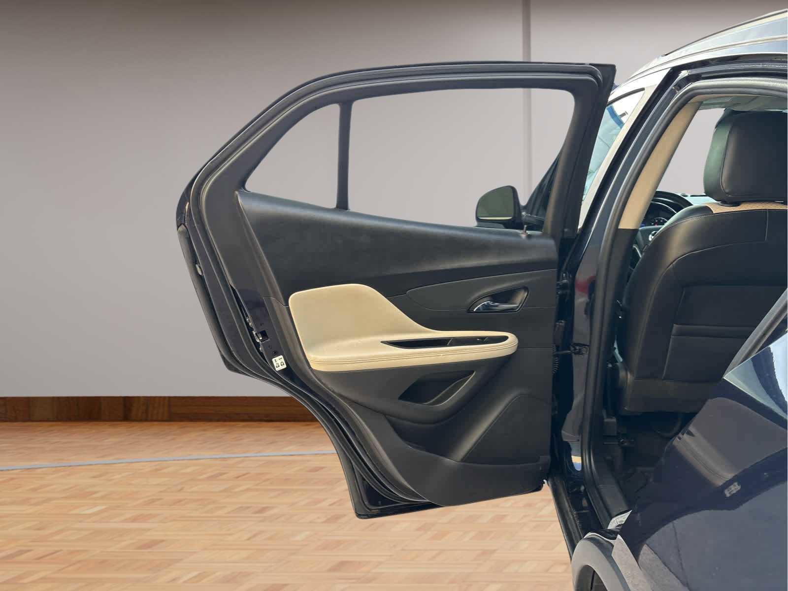 Used 2022 Buick Encore Preferred w/ Safety Package image 11