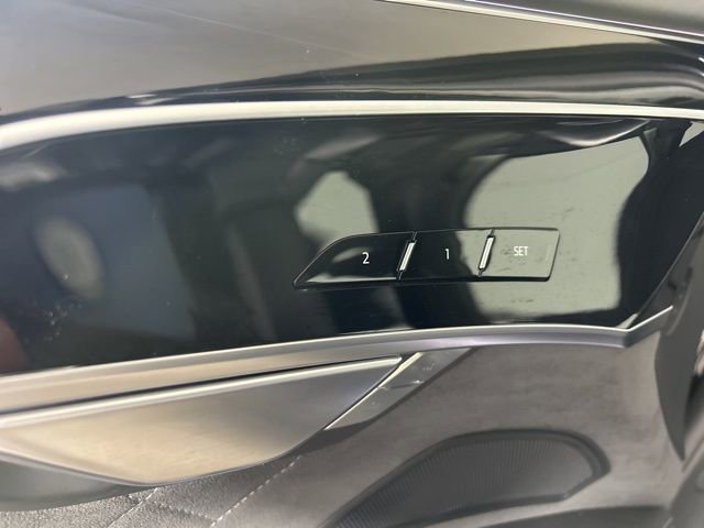 Used 2023 Audi S8 w/ S8 Comfort Plus Package image 23