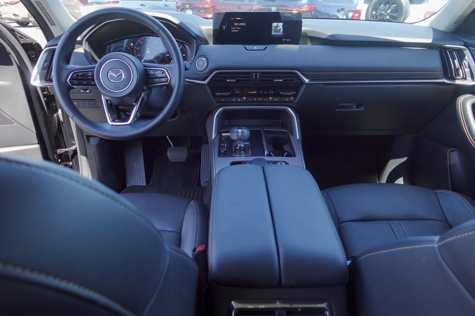 Used 2024 MAZDA CX-90 Plug-In Hybrid w/ Preferred AWD/4WD image 12