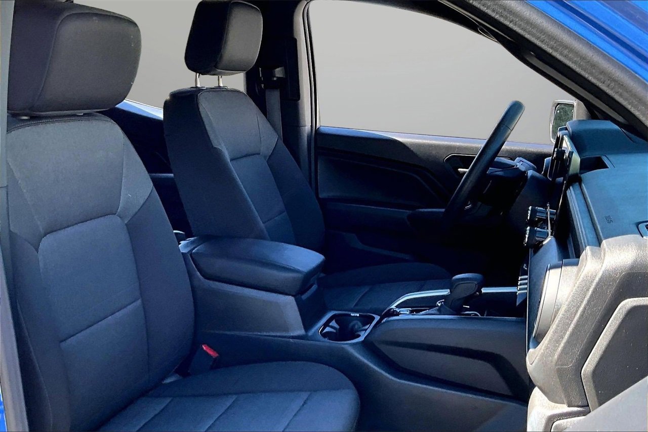 Used 2025 Chevrolet Colorado Trail Boss image 23