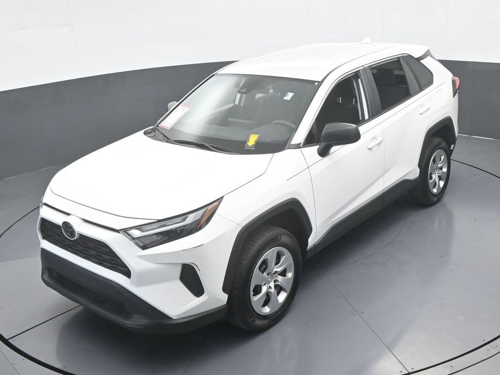 Used 2023 Toyota RAV4 LE image 35