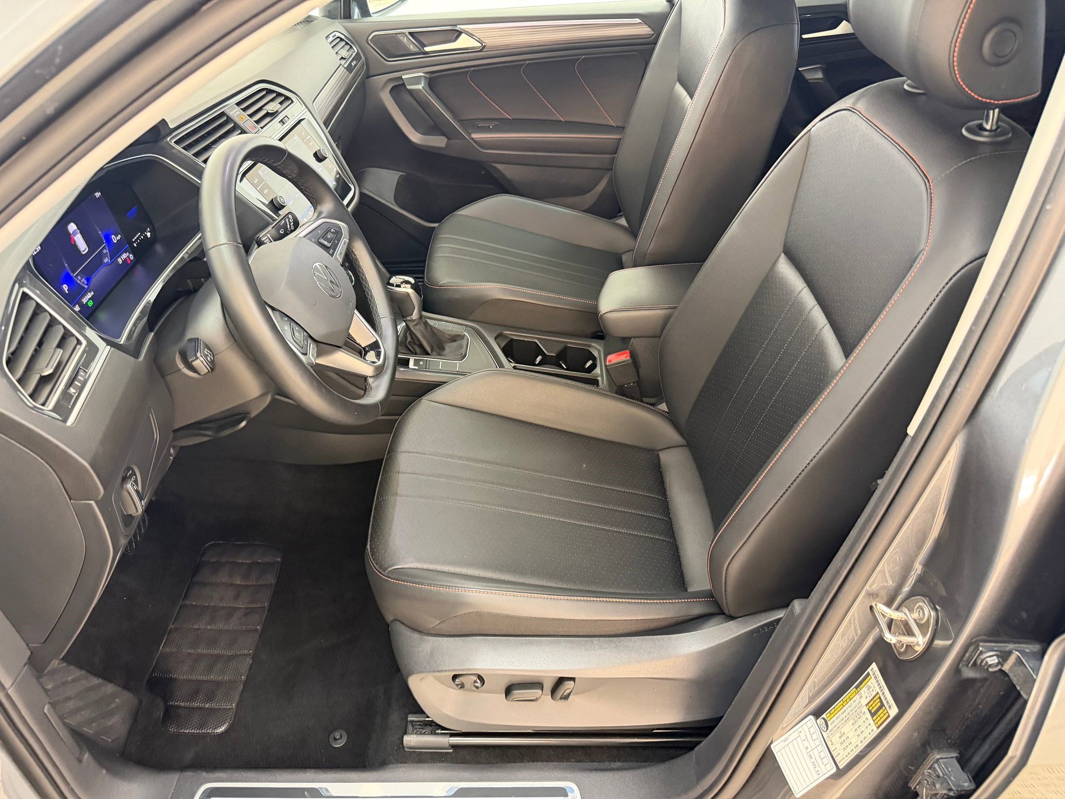 Used 2024 Volkswagen Tiguan Wolfsburg Edition image 5