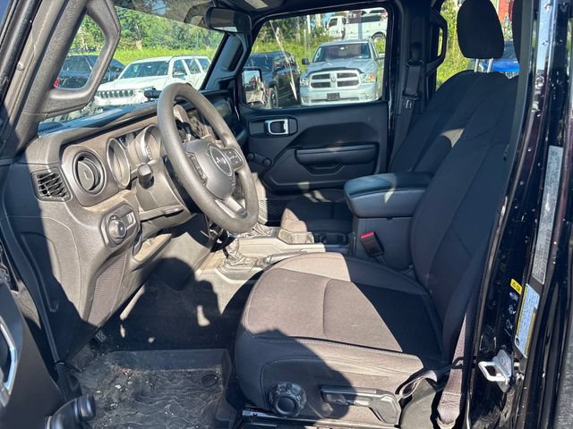 Used 2023 Jeep Wrangler Unlimited Sport AWD/4WD image 7