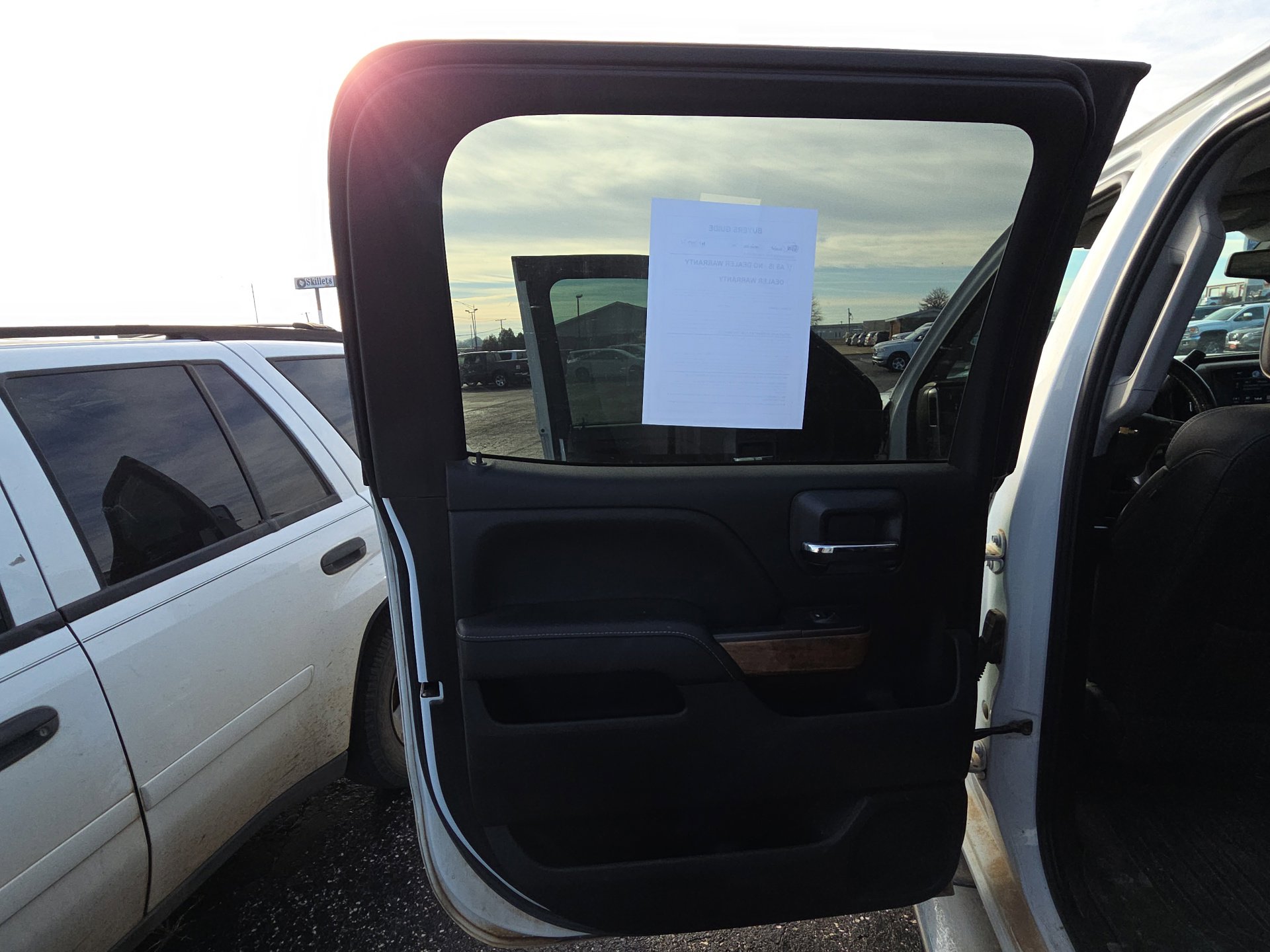 Used 2017 Chevrolet Silverado 2500 High Country w/ Duramax Plus Package image 13