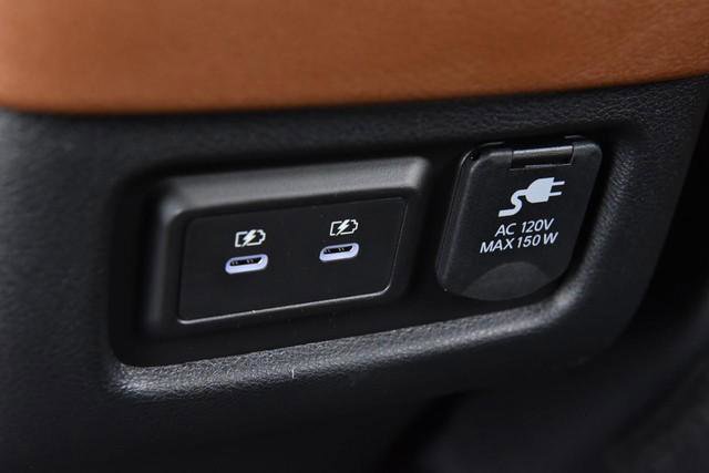 New 2026 Nissan Pathfinder Platinum image 29