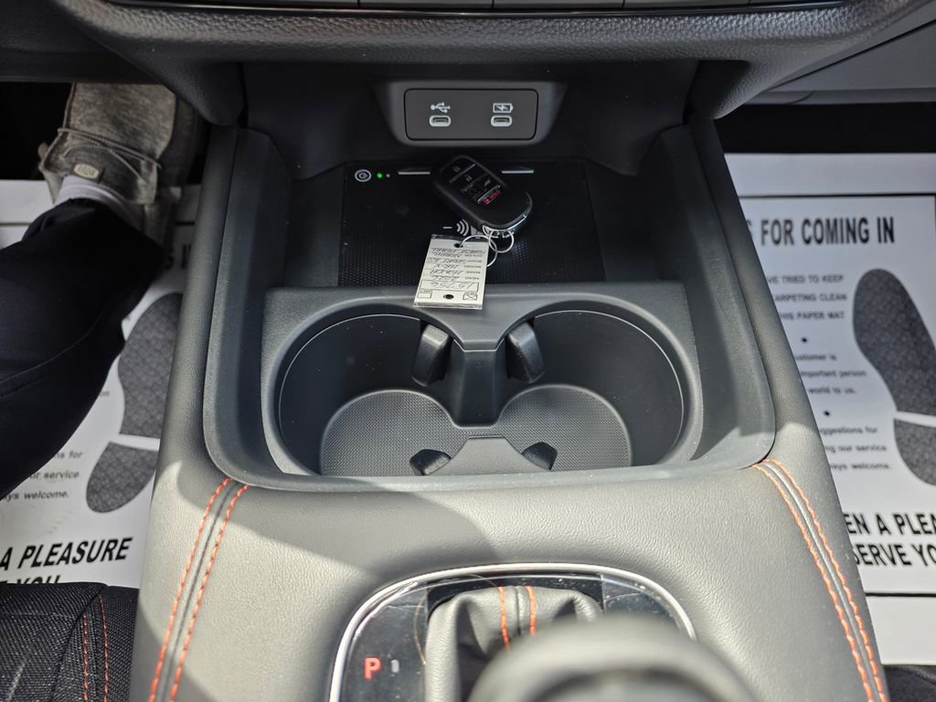 New 2026 Honda HR-V Sport image 17