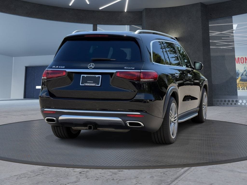 Used 2022 Mercedes-Benz GLS 450 4MATIC image 4