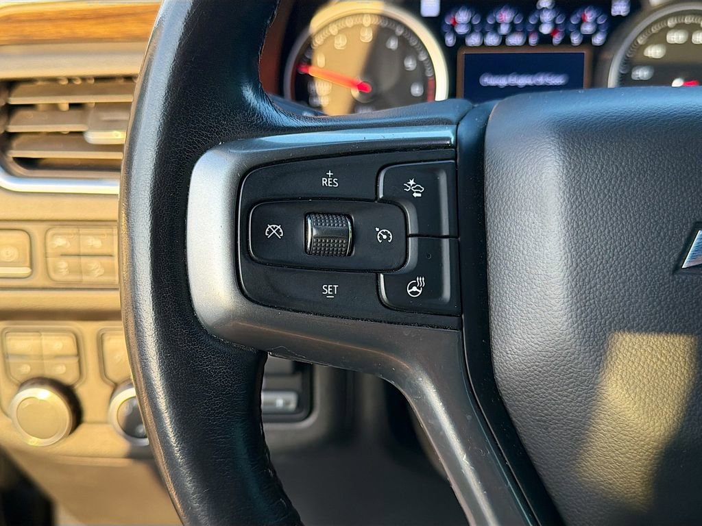 Used 2021 Chevrolet Tahoe Premier w/ Premium Package image 37