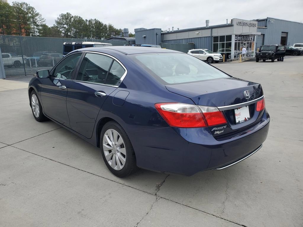 Used 2015 Honda Accord EX image 8