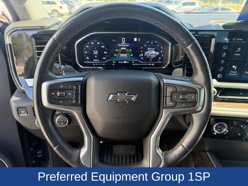 Used 2022 Chevrolet Silverado 1500 RST w/ Z71 Off-Road Package AWD/4WD image 16