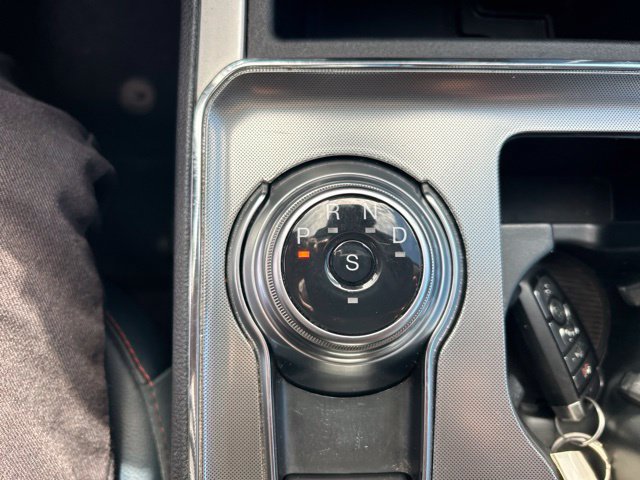 Used 2024 Ford Edge SEL w/ Sport Appearance Package AWD/4WD image 19