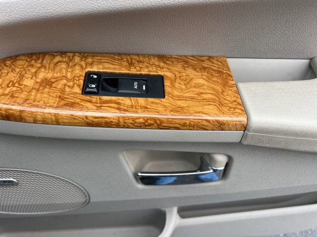 Used 2008 Jeep Grand Cherokee Limited image 32