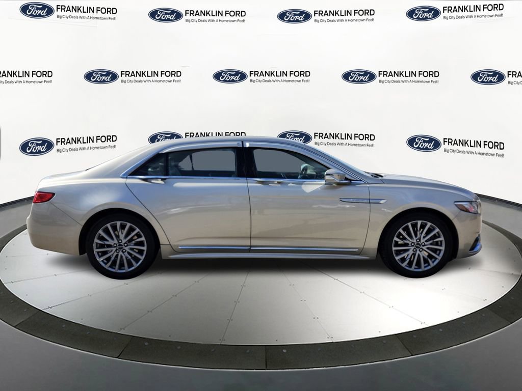 Used 2017 Lincoln Continental Select w/ Climate Package image 6