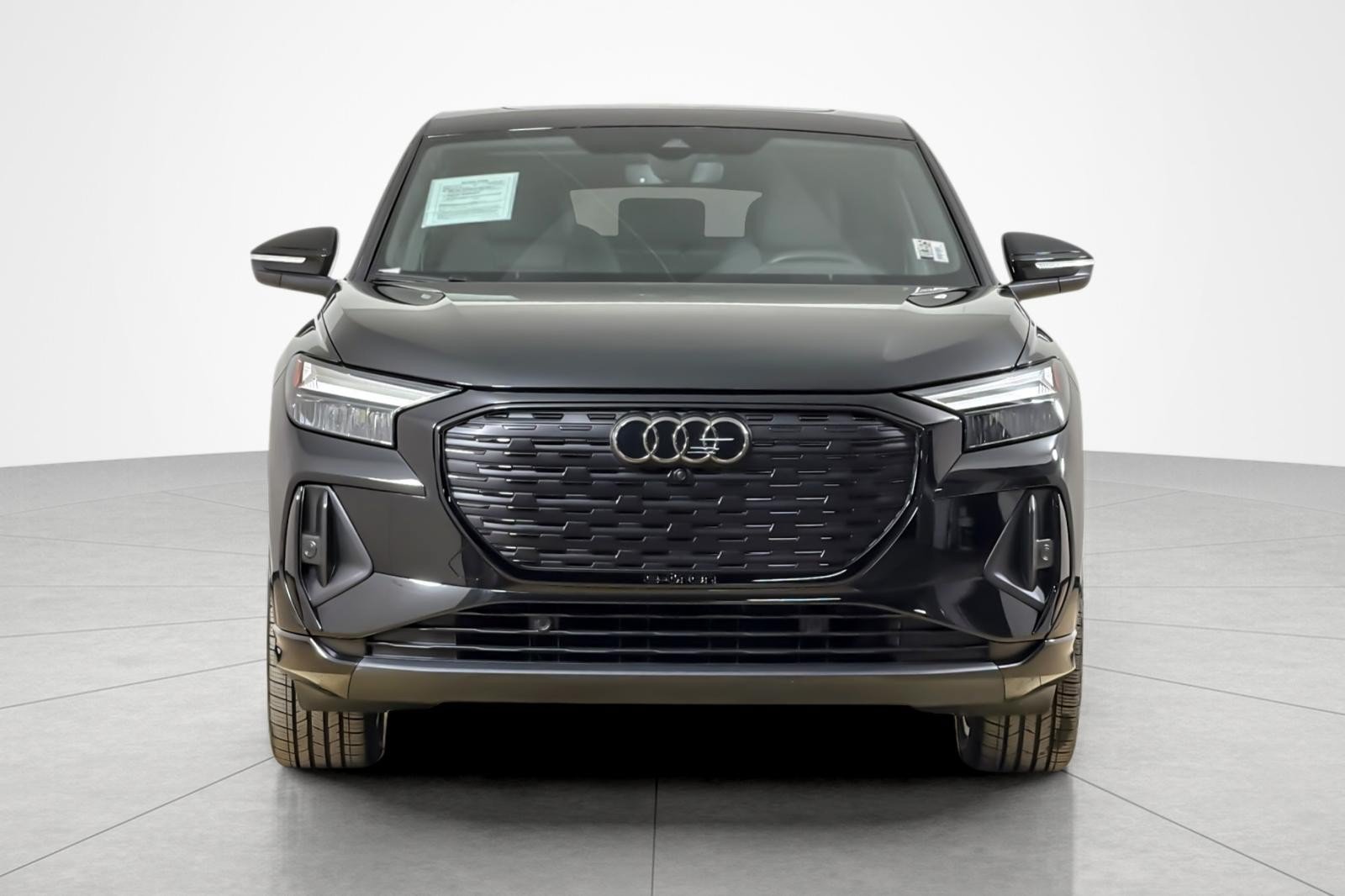 Certified 2024 Audi Q4 e-tron Premium Plus AWD/4WD image 8