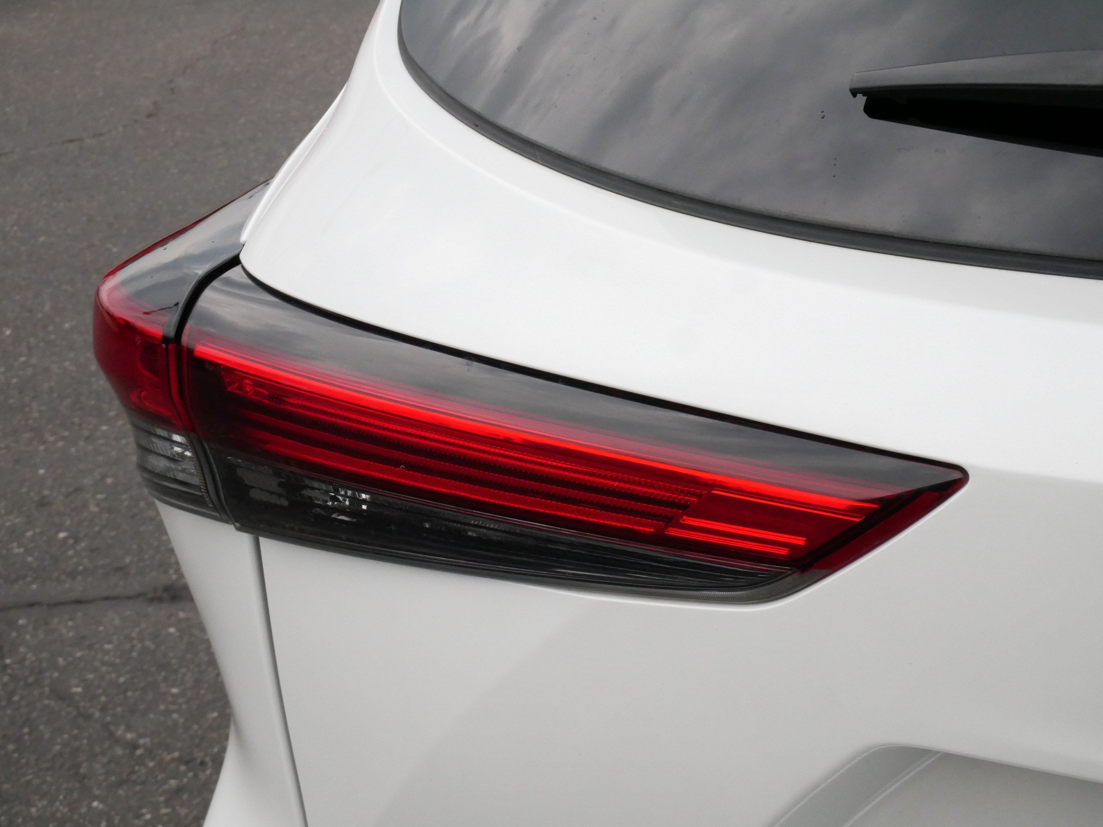 Used 2022 Toyota Highlander Limited AWD/4WD image 17
