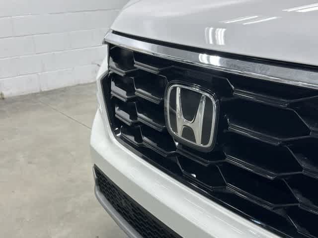 Certified 2025 Honda Pilot Touring image 31