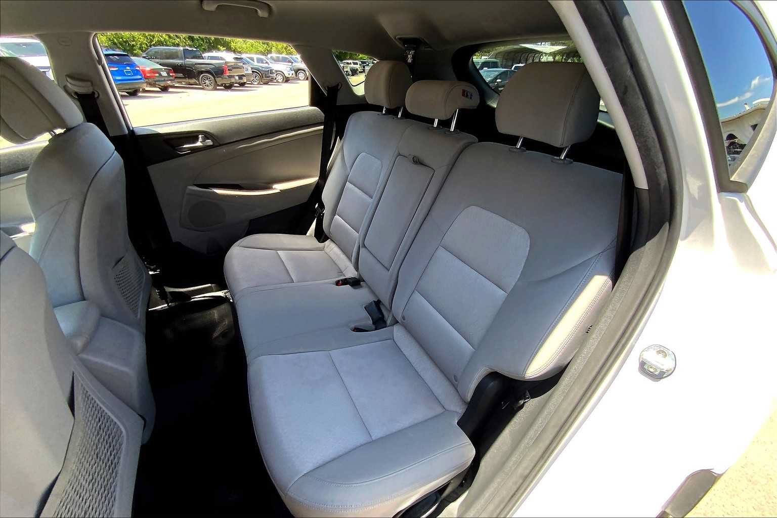 Used 2017 Hyundai Tucson SE w/ SE Popular Package 02 FWD image 19