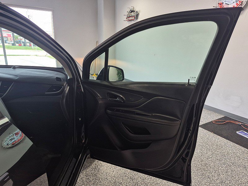 Used 2018 Buick Encore Preferred FWD image 17