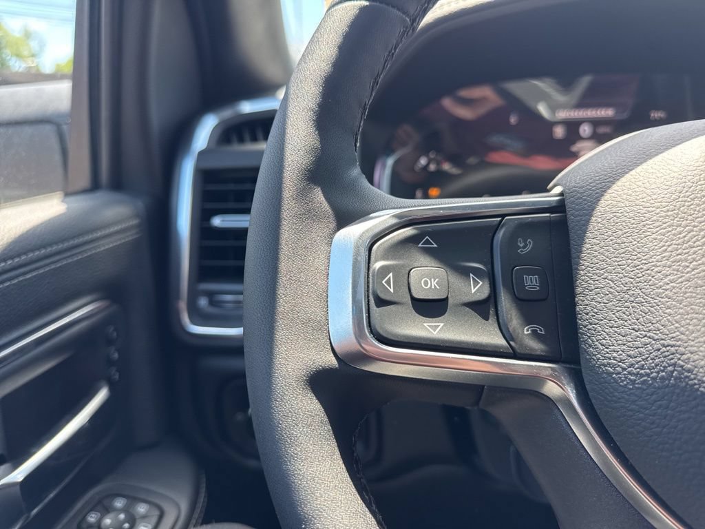 New 2026 RAM 2500 Laramie w/ Night Edition AWD/4WD image 15