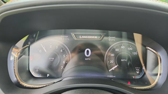 Used 2023 RAM 1500 Limited w/ Body Color Bumper Group AWD/4WD image 13