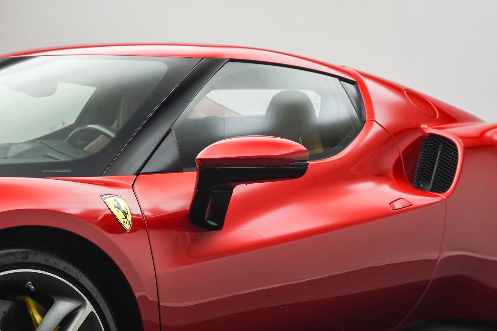 Used 2025 Ferrari 296 GTB RWD image 9