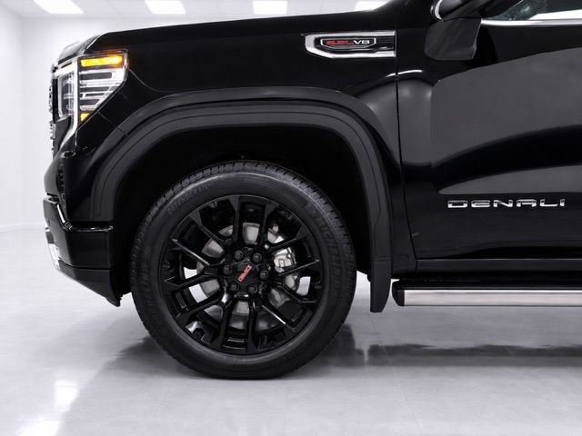 Certified 2023 GMC Sierra 1500 Denali w/ Denali Reserve Package AWD/4WD image 4