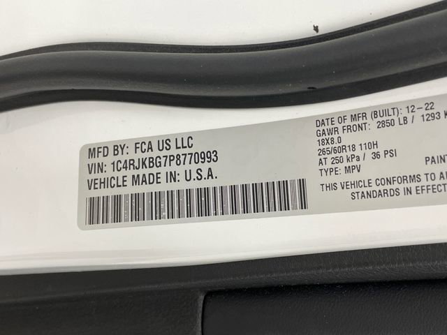 Used 2023 Jeep Grand Cherokee L Limited image 41