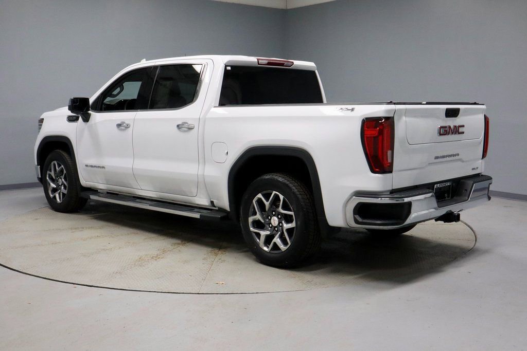 Used 2023 GMC Sierra 1500 SLT w/ SLT Premium Package image 9