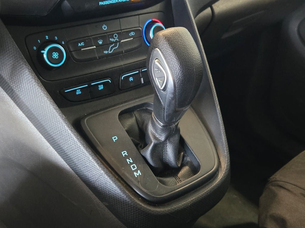 Used 2022 Ford Transit Connect XL FWD image 22