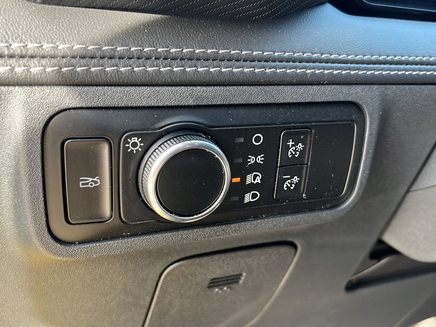 Used 2024 Ford Mustang GT Premium image 13