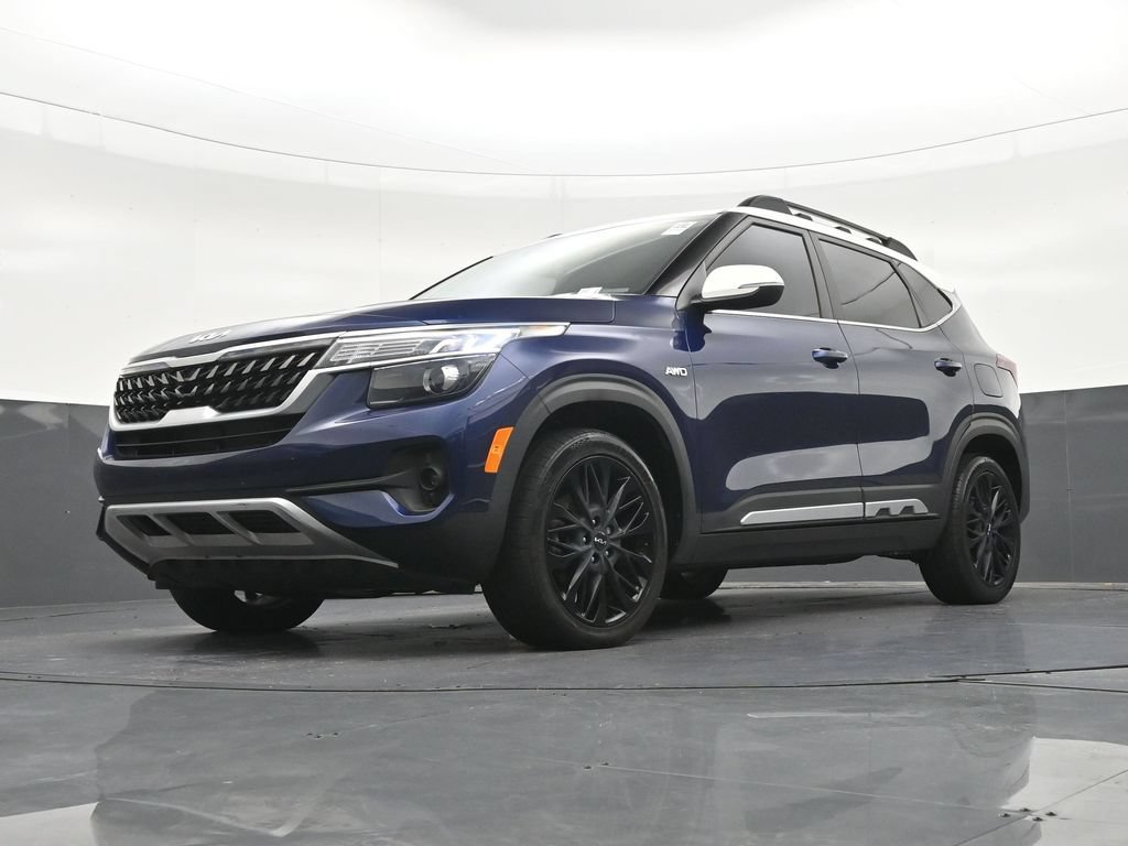 Used 2023 Kia Seltos Nightfall Edition AWD/4WD image 23