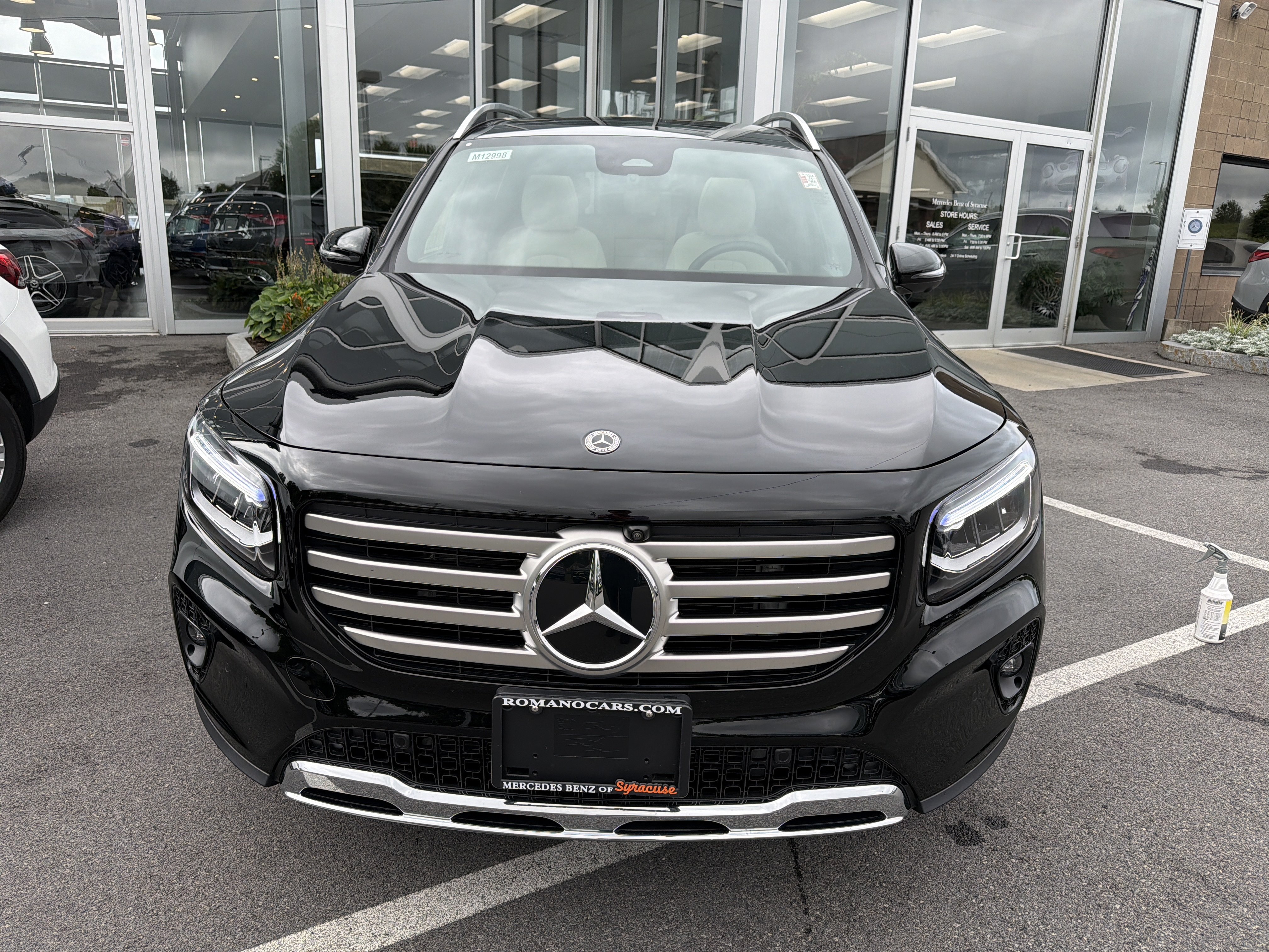 Used 2026 Mercedes-Benz GLB 250 4MATIC image 3
