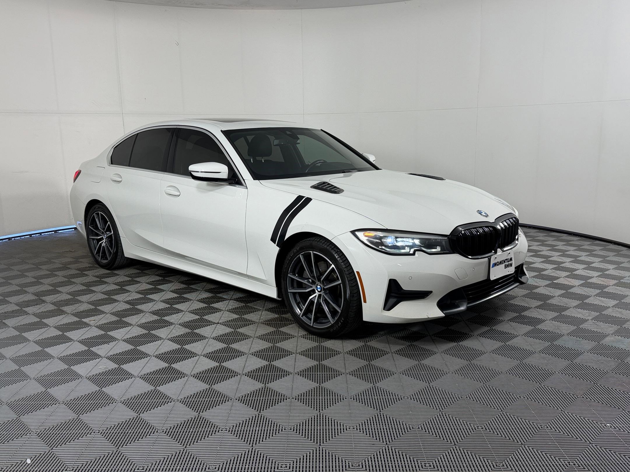 Used 2021 BMW 330i Sedan w/ Convenience Package RWD image 7