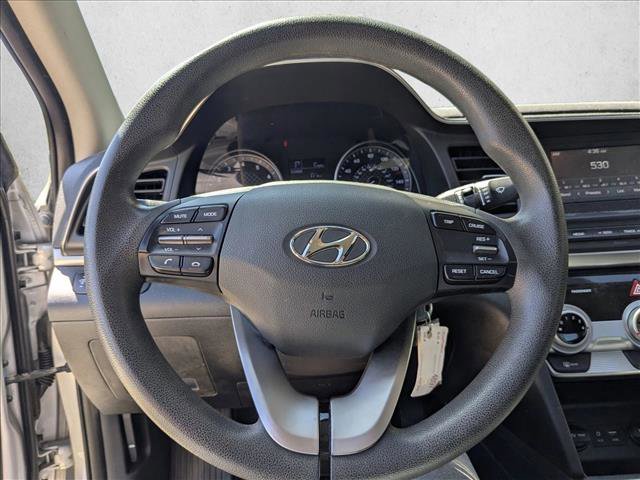 Used 2019 Hyundai Elantra SE w/ Cargo Package FWD image 14