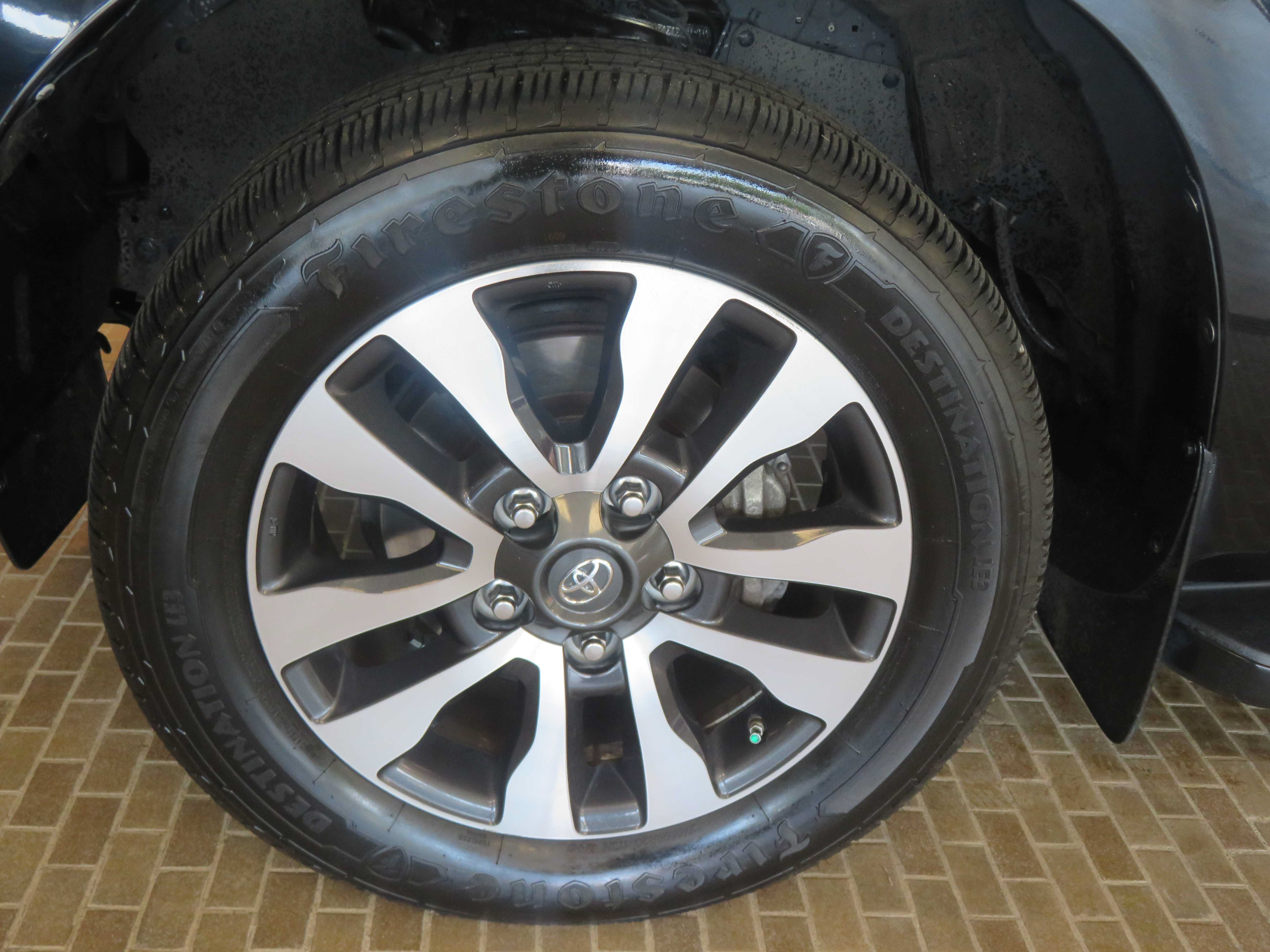 Used 2020 Toyota Sequoia Limited w/ Safety & Convenience Package AWD/4WD image 7