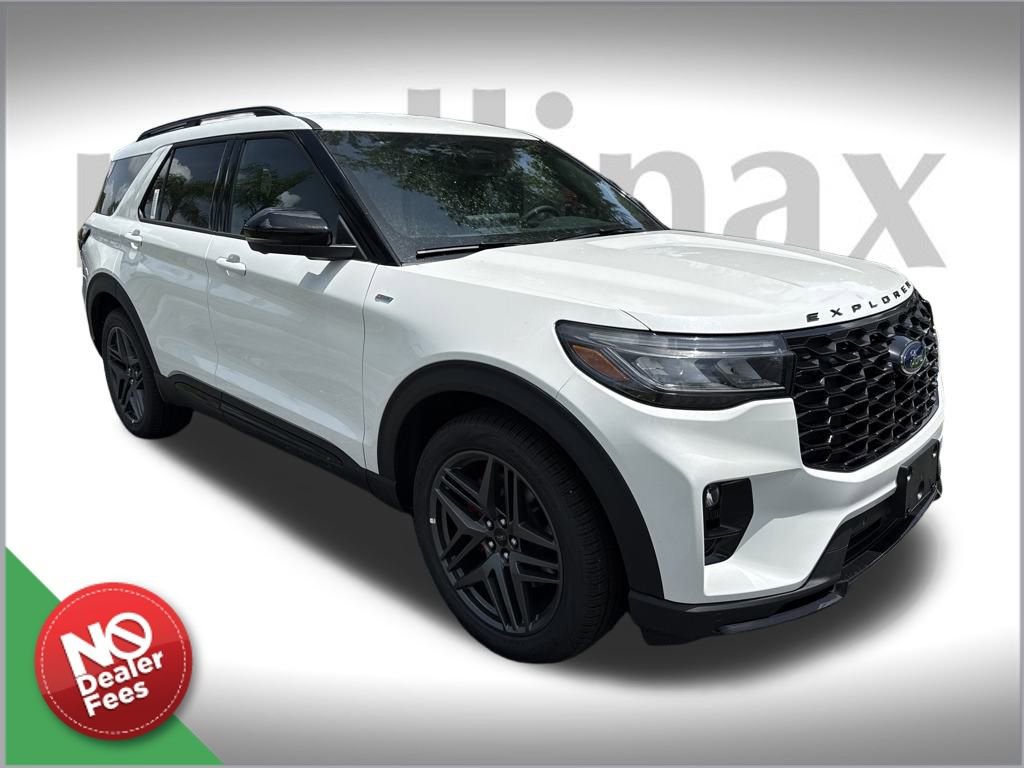 New 2025 Ford Explorer ST-Line w/ Premium Package