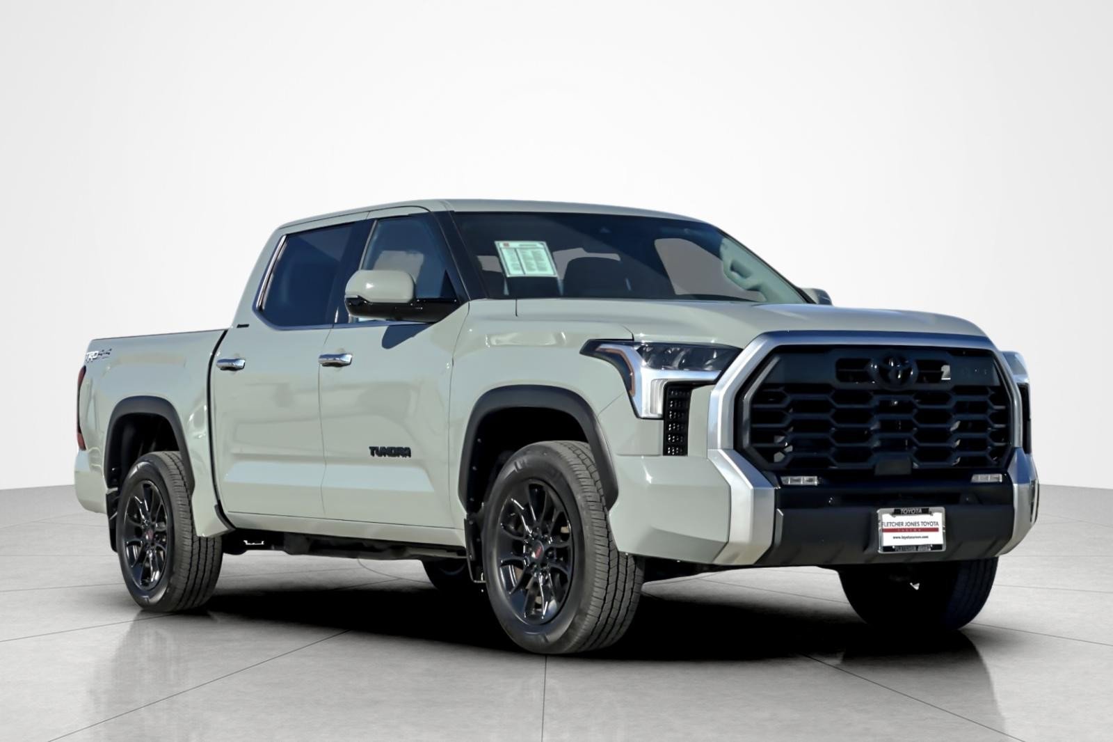 Used 2023 Toyota Tundra Limited image 7