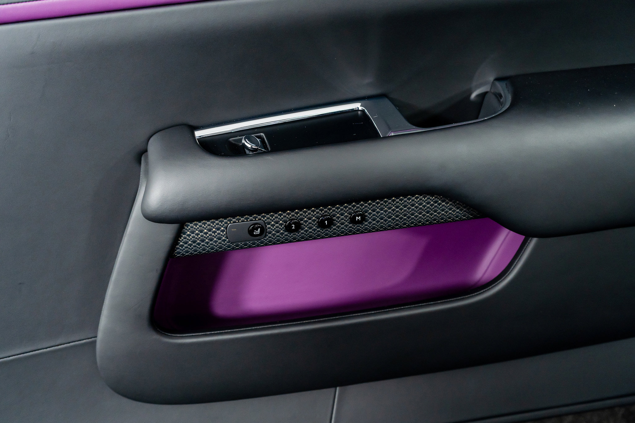 Used 2020 Rolls-Royce Wraith RWD image 31